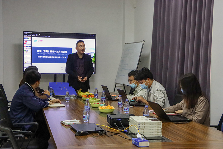 奧博硅膠順利通過藍(lán)光科技高標(biāo)審廠