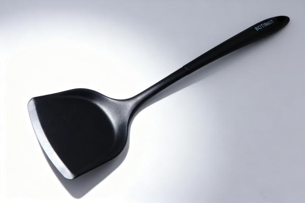 硅膠鍋鏟批量質(zhì)量怎么保障？